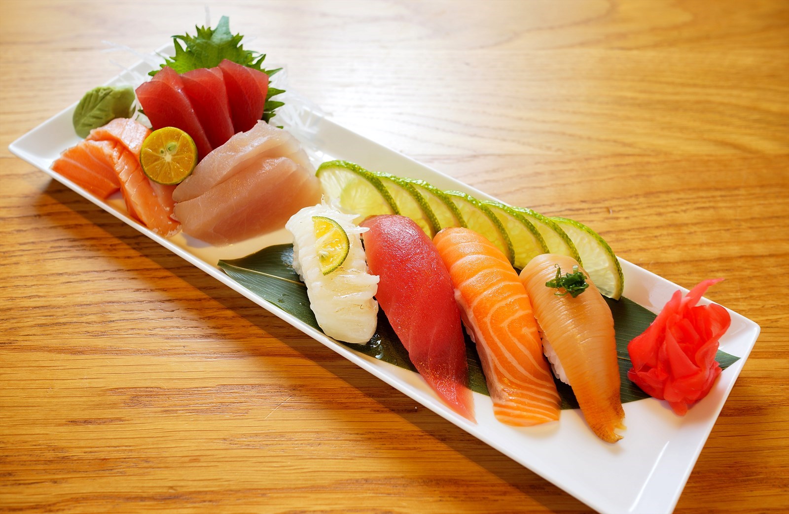 無敵海景生魚片與握壽司