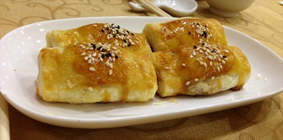 蜜汁叉燒酥