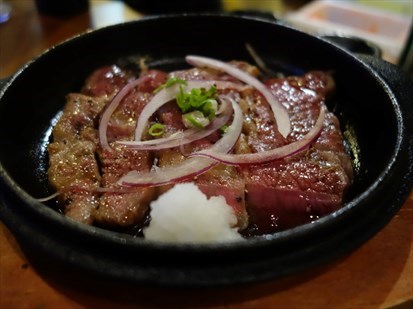 肉的熟度抓得很好肉很嫩