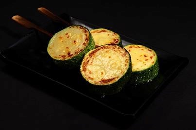 台灣特產，吃起來超多汁的