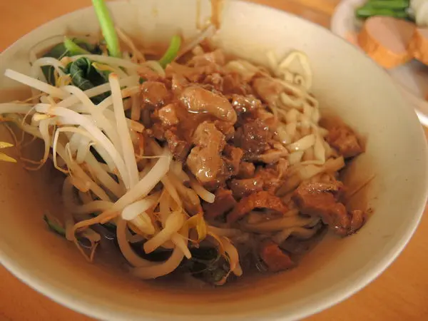 这是 benno 点的「素羹饭」 $40 元.