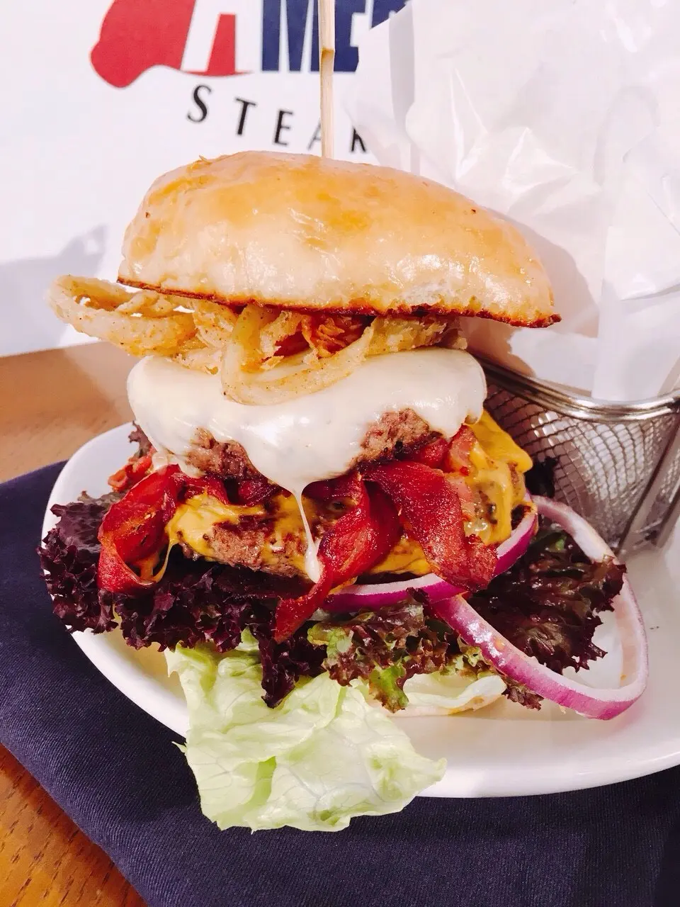 american steakhouse的相片 – 高雄/屏东盐埕区爱河的美国菜汉堡