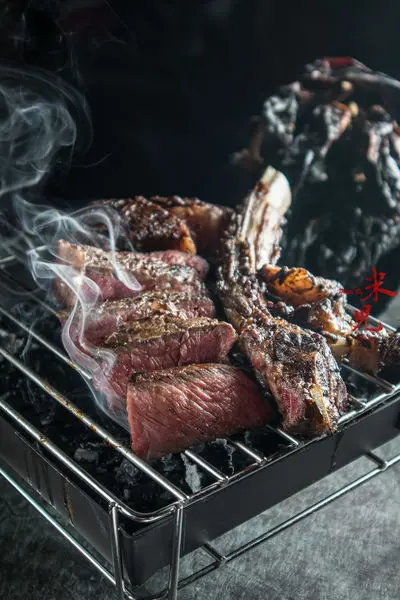 颜值兼备的西班牙巴斯克烧烤,台中吃得到@豆牛柴烧牛排